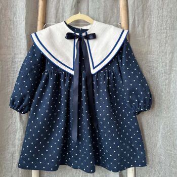 Rochie din in organic Navy cu buline și guler detașabil – Marinar