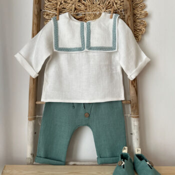 Set costumas de botez cu guler si botosei din in organic - Mint