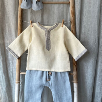 Set costumas de botez si botosei din in organic Blue Grey Sky cu model traditional